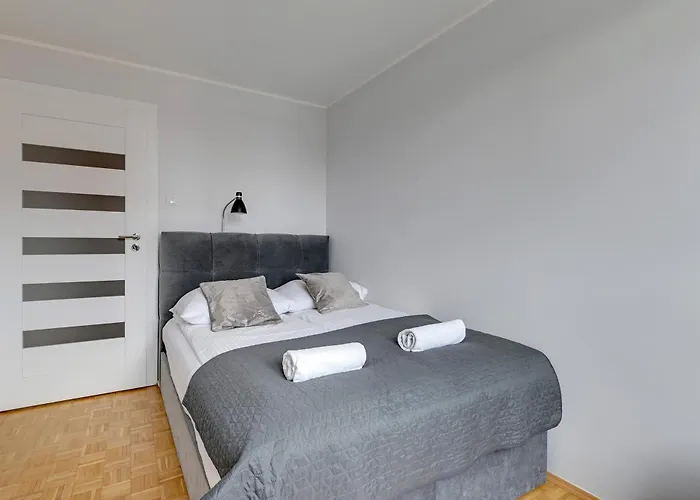 Warzywnicza - Motlava View By Grand Gdaňsk